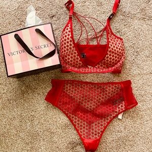Victoria’s Secret Lingerie Set